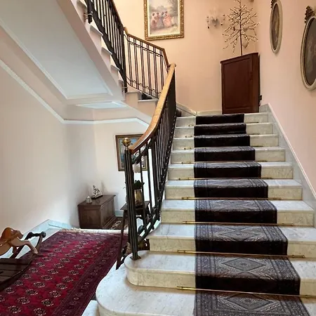 Mirosa Bed & Breakfast *