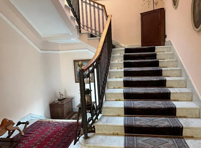 Mirosa Bed & Breakfast 4*