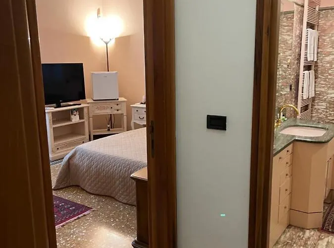 Mirosa Bed & Breakfast 4*