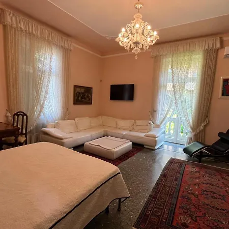 Bed & Breakfast Mirosa 4*